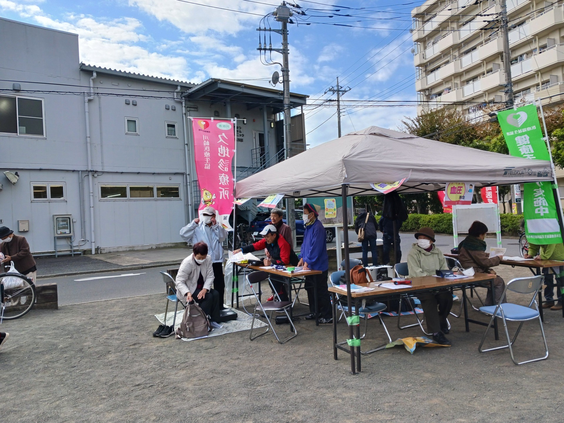 多摩ミニ健康まつりを開催